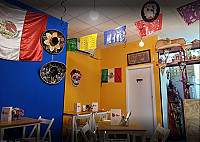 La Cantina Catrina inside