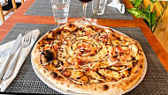 Pizzeria Anissa food