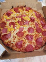 Domino's Pizza food