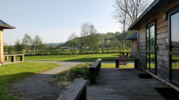 Bistro By Lac De Caniel outside