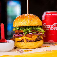 Oba Burger Vitoria Da Conquista food