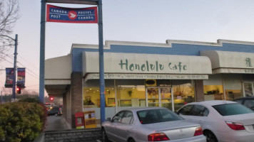 Honolulu Cafe outside