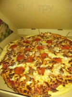 Reginelli's Pizza food