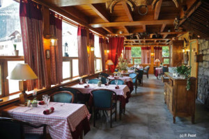 Restaurant Edelweiss food