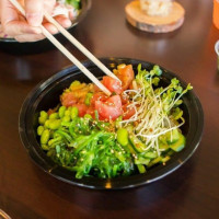 Ahipoki Bowl food