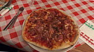 Nicola's Pizza food