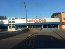 Andy's Deli outside