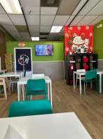 J-petal Ramen, Crepes Bubble Tea inside