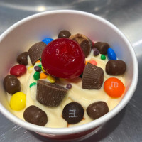 Indyo Frozen Yogurt food