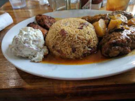 Lally's Island Soul Cafe food