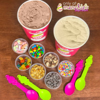 Menchie's Frozen Yogurt food