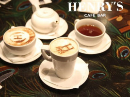 Henry's Cafe Piccadilly food