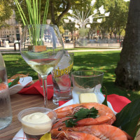 Le Kiosque a Coquillages food