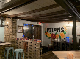 Pelons Tex-Mex outside