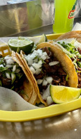 Pacos Tacos 2 Inc food