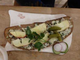 Le Pain Quotidien food