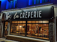 La Creperie inside