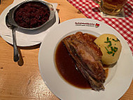 Schäufelewärtschaft food