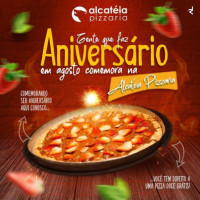 Alcateia Pizzaria food