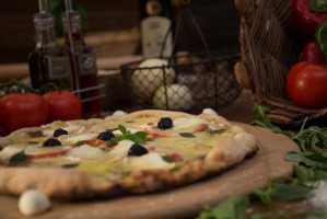 Pizzeria Destination Saveurs food