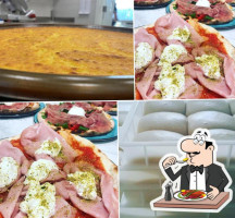 Pizzeria Pura Passione food