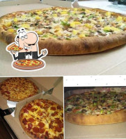 Artemio's Pizzas food