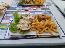 Le Bistrot De Georgette food