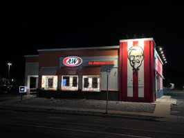 A&w outside