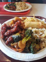 Whistle Wok food