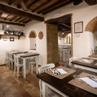 Taverna Del Grappolo Blu food