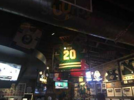 Tom Reid's Hockey City Pub inside