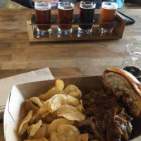 Hop River Brewing Company food