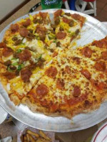 Mark's Pizzeria food