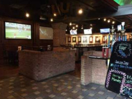 Mazzy's Sports Grill inside