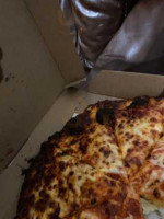 Domino's Pizza food