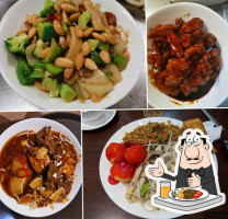 Jin's Wicked Wok food