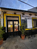 Pizzeria Baires outside