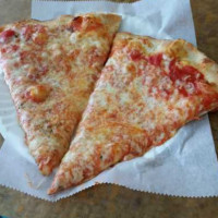 Pasquale's Slice Of Italy food