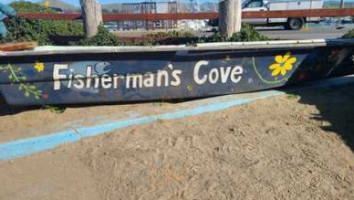 Fisherman's Cove outside