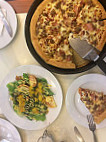 Pizza Hut food