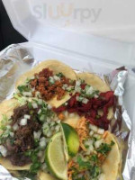 Tacos El Gordo inside