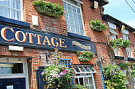 The Cottage Inn outside