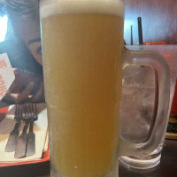 Red Robin Gourmet Burgers And Brews food