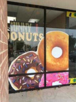 Sunny Donuts food