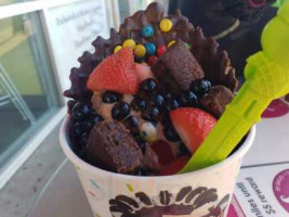 Menchie's food