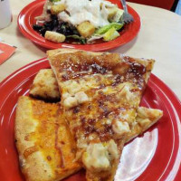 Cicis Pizza food