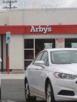 Arby's outside