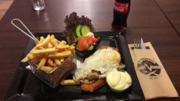 Cafetaria Petit Oostvoorne food