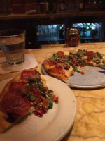 Willow Street Pizza Taproom food