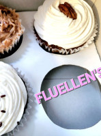 Fluellen Cupcakes food